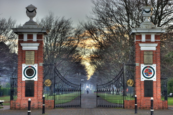 Feldwick gates at Queens Park